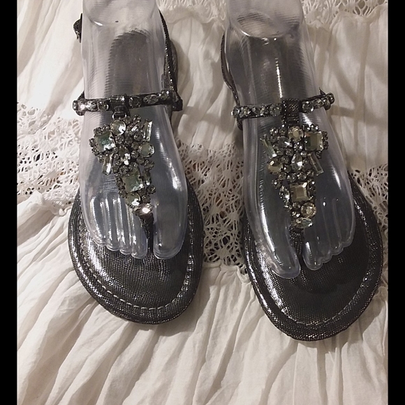 Arturo Chiang Black Silver Shimmer Jewel Sandals Flats Shoes Size 8.5 - Picture 3 of 5